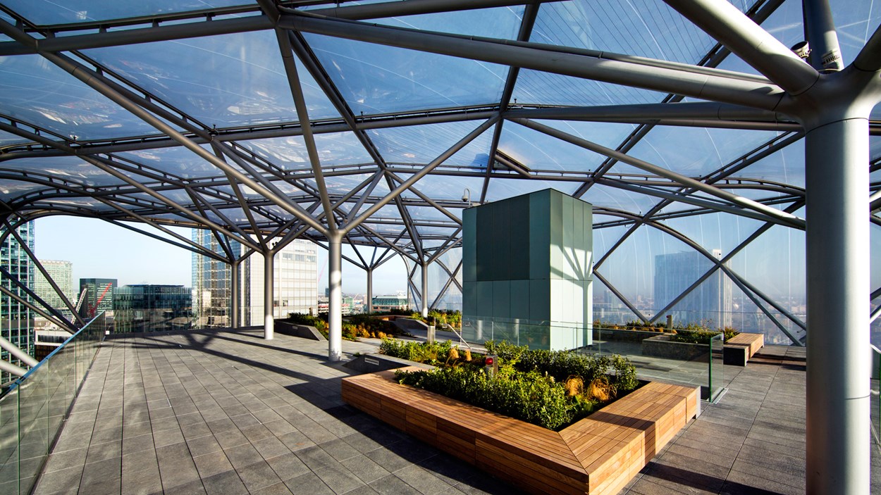 3D-printed-nodes-on-Bevis-Marks-roof