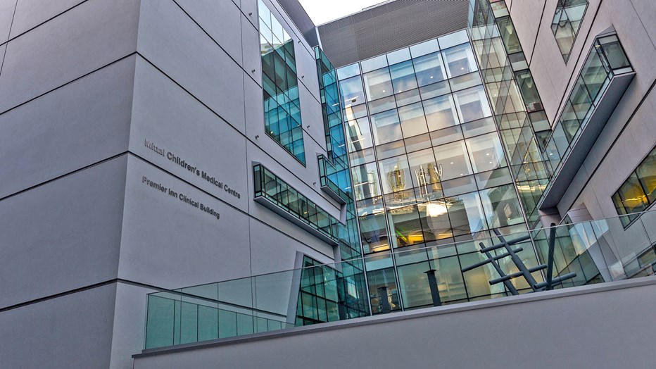 The exterior of the Mittal Children’s Medical Centre, home to the new Premier Inn Clinical Building built by Skanska.