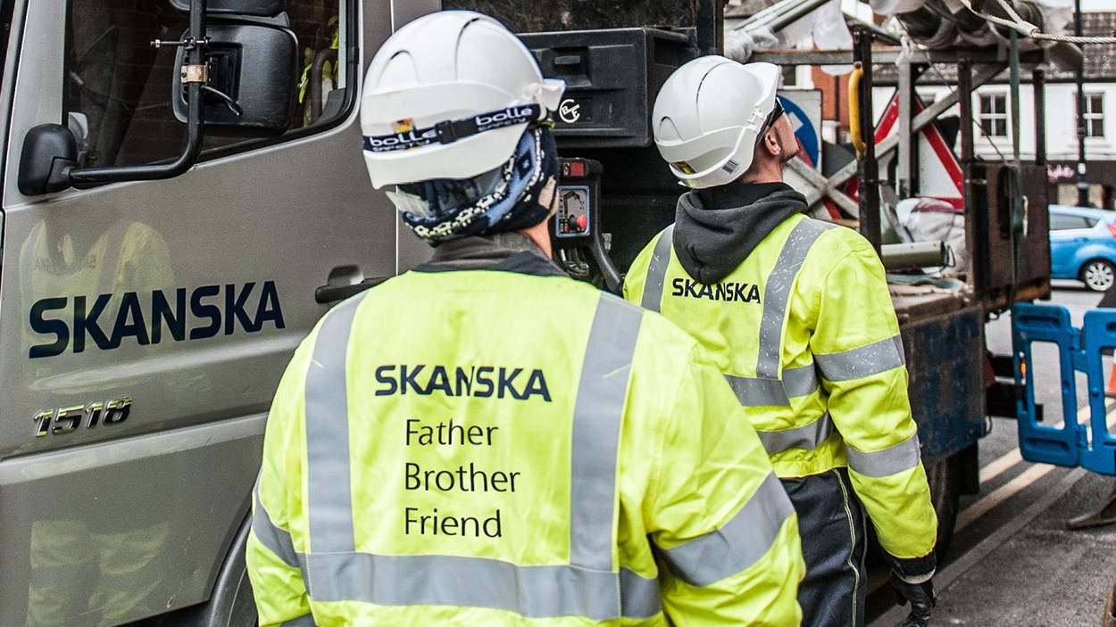 Father_Brother_Friend_Skanska_Hi_viz_jacket